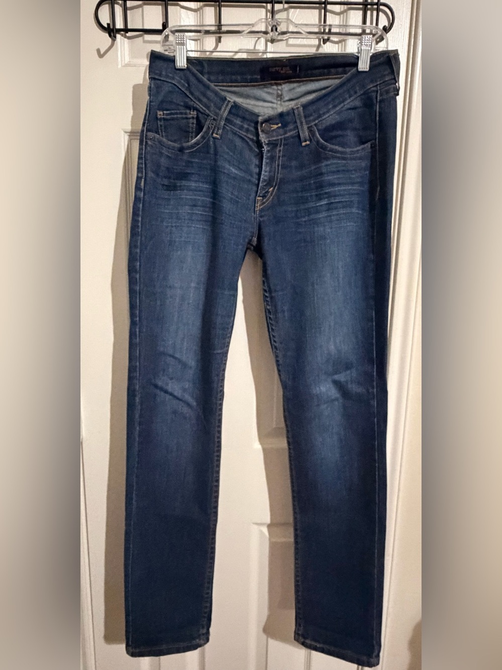 Levi’s Curvy Cut 528 Jeans